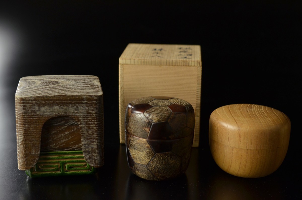 大棗 天然 漆器 - JAPAN 漆塗り 蒟醤 平棗 唐草彫 伝統 香川 三木町