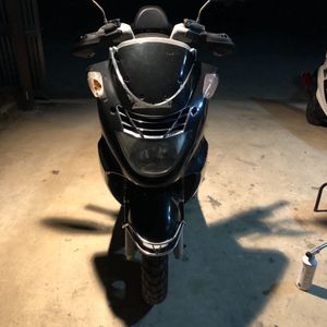 SYM RV125のYahoo!オークション(旧ヤフオク!)の相場・価格を見る