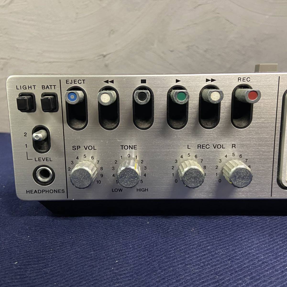 SONY CF-2700 FM⁄AM ステレオカセットコーダー 通電確認 現状品