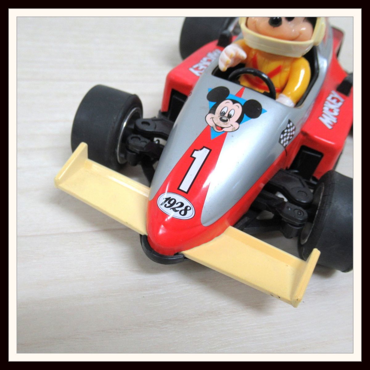 ミッキーマウス レーシングカー 1928年 ミッキーマウス M1 レーシングカー レッド プルバックカー ブリキ