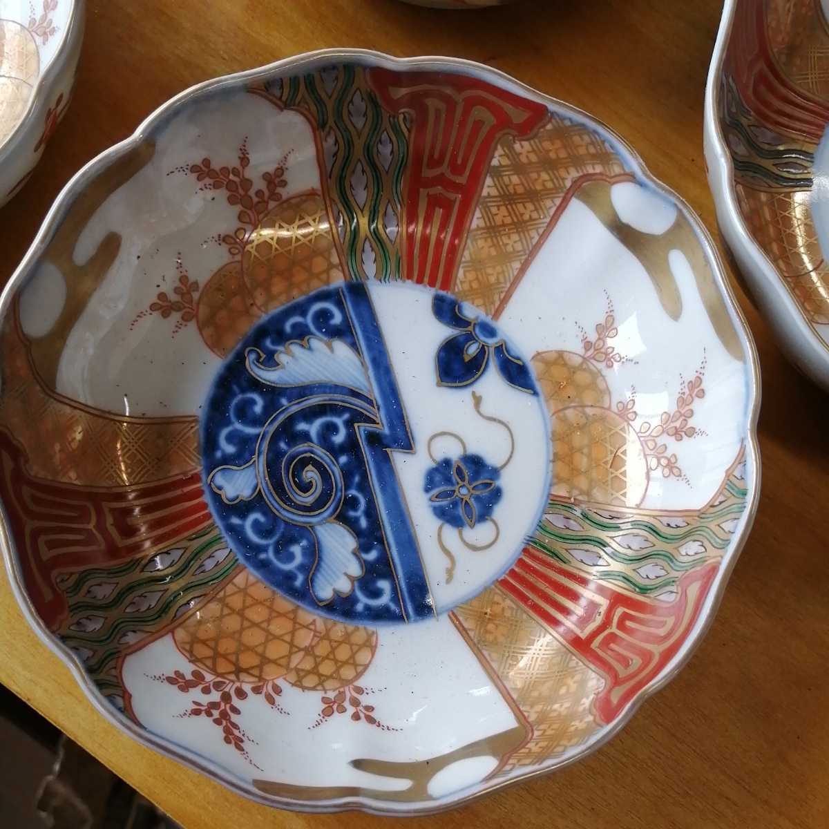 なます皿 古伊万里 膾皿 輪花 赤絵 染錦 骨董 アンティーク - 盃洗 蝶