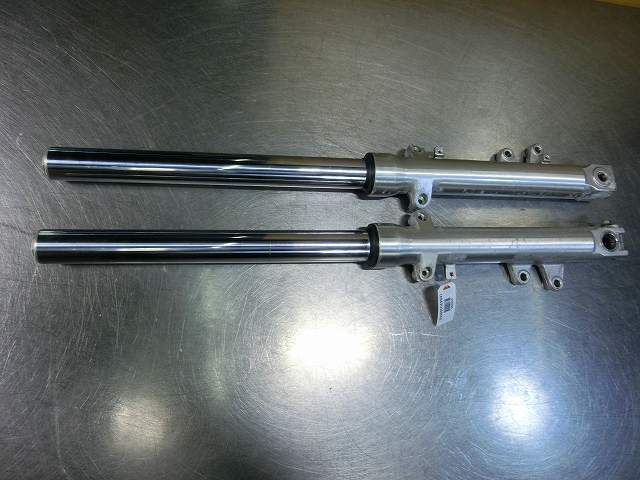 SV400 SV400S VK53A フロントフォーク左右 SV400S フロントフォーク左右セット、41mm☆VK53A、SV650S フロント