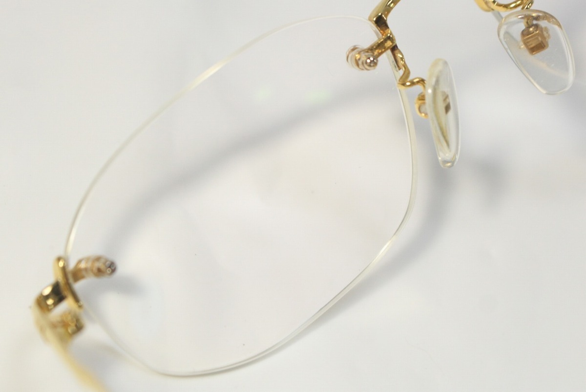 18金 Rudolph Valentino ルドルフ ヴァレンチノ Rv 8052 54 17 145 K18 総重量30g メガネフレーム ゴールド 9 F085 1 60p ふち無し ツーポイント 売買されたオークション情報 Yahooの商品情報をアーカイブ公開 オークファン Aucfan Com