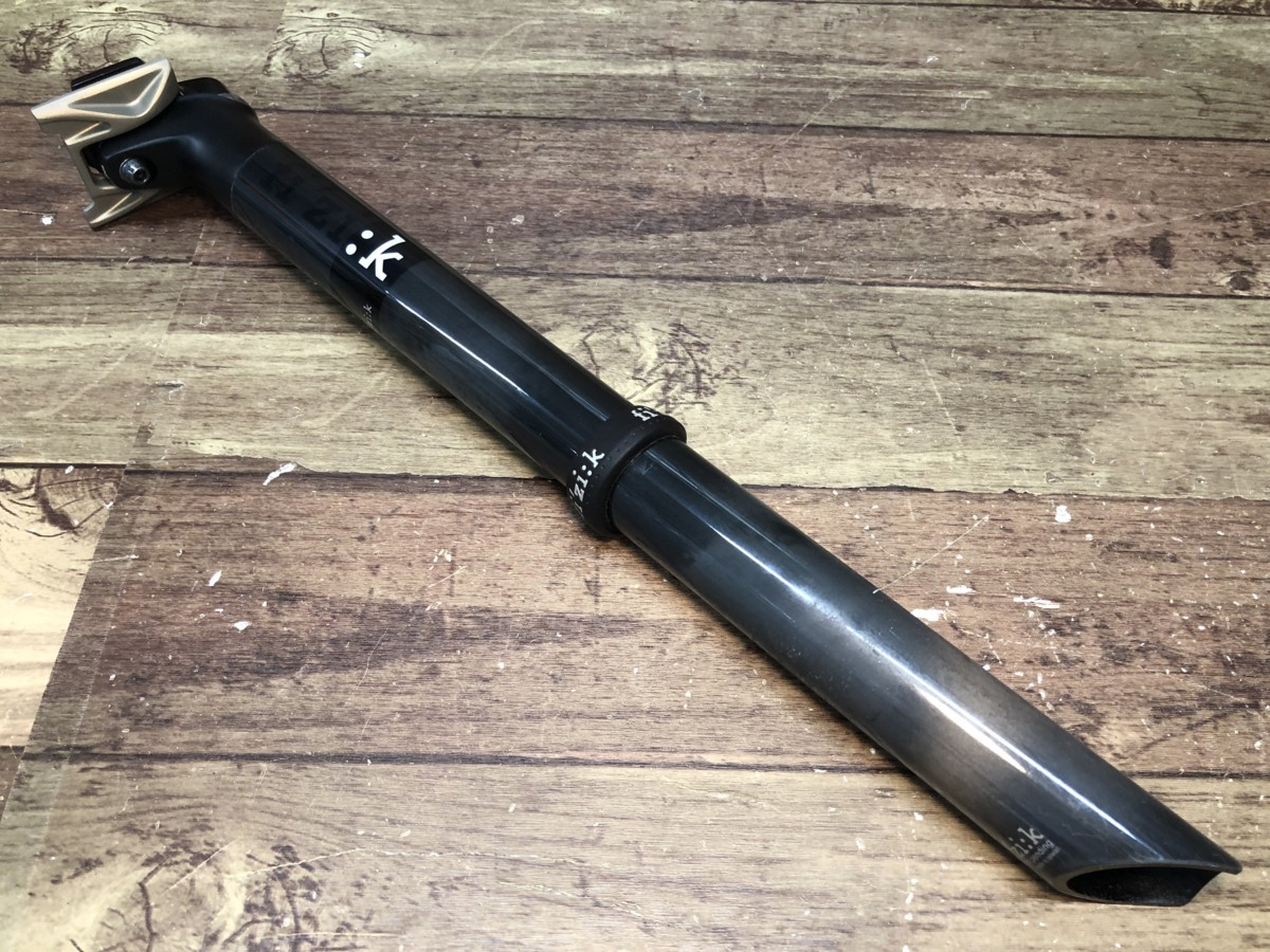 フィジーク Cyrano R1 カーボンシートポスト オフィシャルショップ