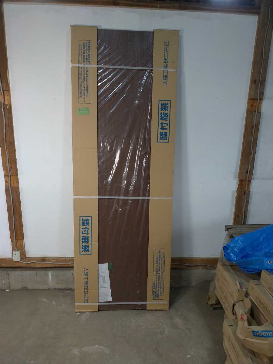 品質保証，限定SALE 引取限定 ダイケンリビングドア 開き戸扉 VA1A00-14MWFCN TKG913-1 日曜リサイクル建材倉庫 熊谷(室内用)｜売買されたオークション情報、yahooの商品情報をアーカイブ公開 - オークファン 建具