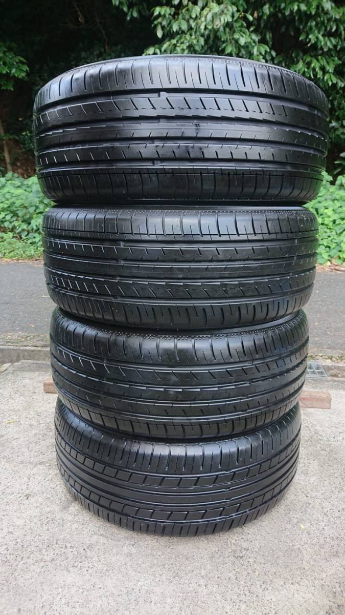 YOKOHAMA bluearth GT (3本) Yokohama ECOS (1本) 215/45R17 2021年製 3本 2019年製 1本 ★残溝9分以上・バリ山の良品です！★