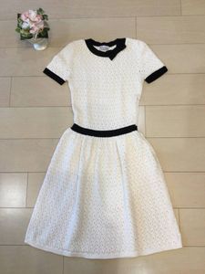 バレンチノ ワンピースのヤフオク の相場 価格を見る ヤフオク のバレンチノ ワンピースのオークション売買情報は16件が掲載されています