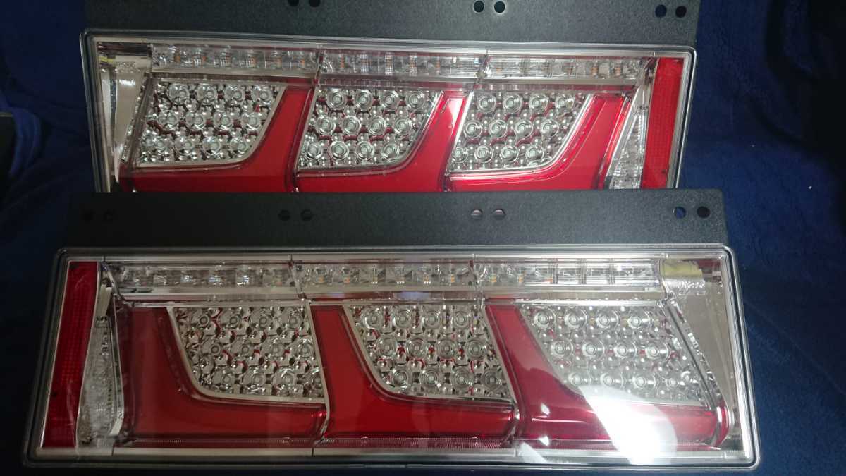 KOITO 小糸製作所 小糸 テールランプ 左右セット オールLED