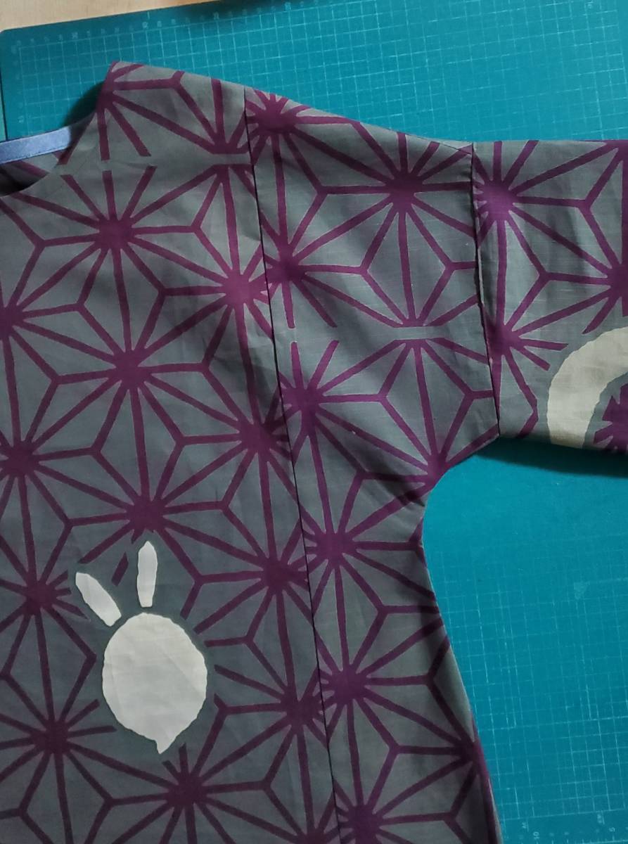 グレー紫 麻の葉 三日月ウサギ 浴衣 反物 肩下がり チュニック フレア袖 綿 ハンドメイド コットン 訳あり 着物リメイク Lサイズ 売買されたオークション情報 Yahooの商品情報をアーカイブ公開 オークファン Aucfan Com