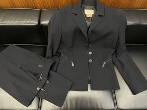 エルメス スーツのヤフオク の相場 価格を見る ヤフオク のエルメス スーツのオークション売買情報は41件が掲載されています