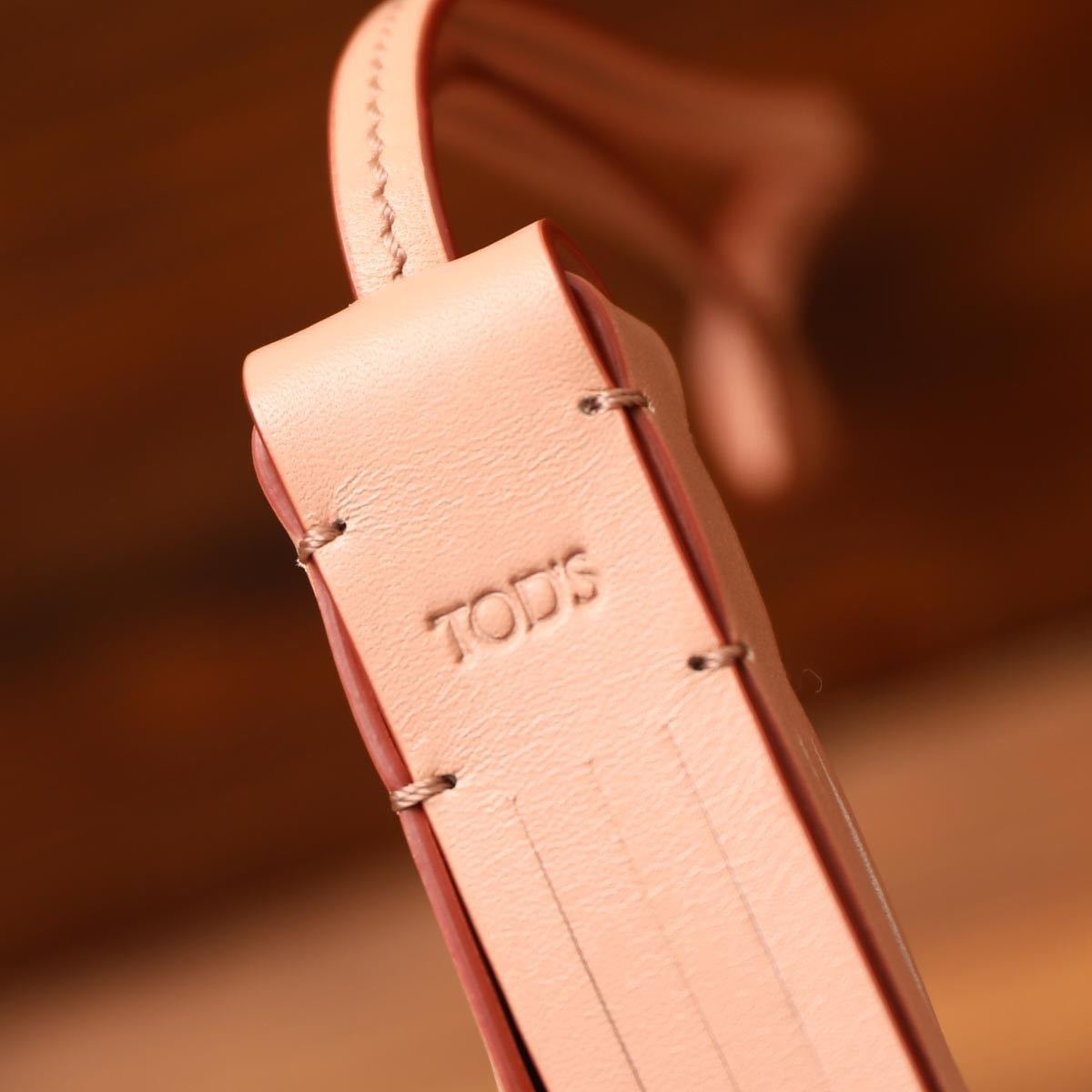 未使用 トッズ TODS チャーム レザー タッセル キーホルダー 【公式通販】