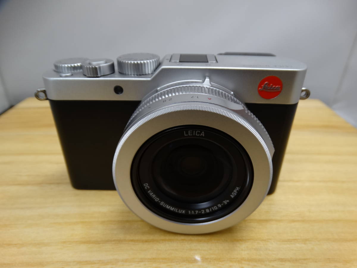 Leica D Lux7 ライカ コンパクトデジタルカメラ ライカ 売買されたオークション情報 Yahooの商品情報をアーカイブ公開 オークファン Aucfan Com