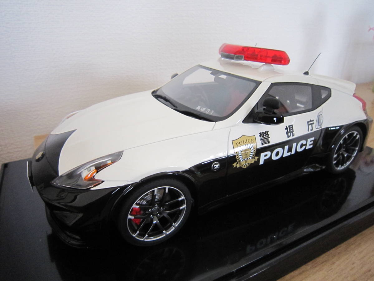 【送料無料，得価】 絶版 400台限定 RAI'S レイズ 1/18 フェアレディZ nismo 警視庁高速道路交通警察隊 未展示(商用車、公用車)｜売買されたオークション情報、yahooの商品情報をアーカイブ公開 - オークファン 商用車、公用車