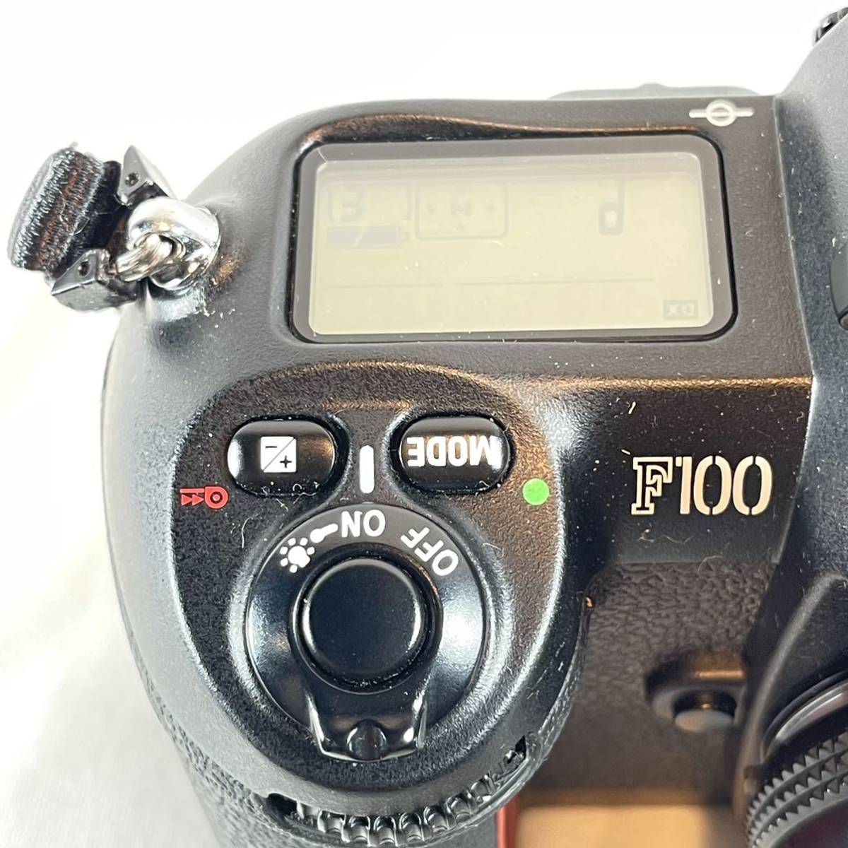 Nikon ZOOM ニコン NIKKOR F100 35-70mm Nikon F100 + the 1998年発売