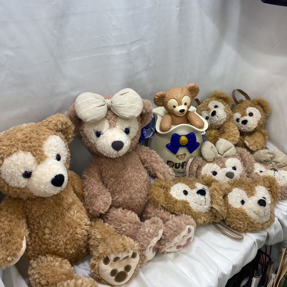 価格 Disney Sea ダッフィー シェリーメイ ぬいぐるみ ディズニーシー Tds ポップコーンケース ポーチ ダッフィー 売買されたオークション情報 Yahooの商品情報をアーカイブ公開 オークファン Aucfan Com