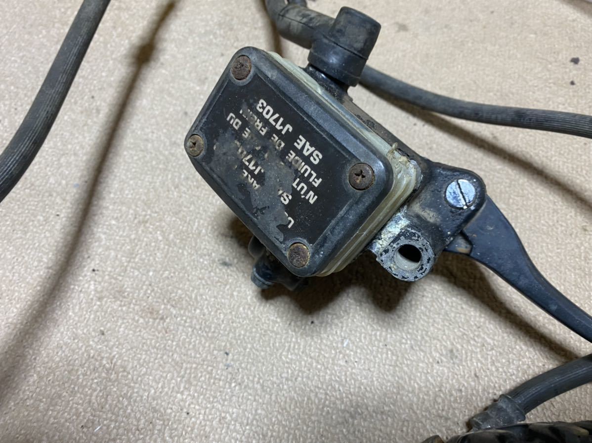 CB400T CB250T フロントブレーキキャリーパー 【公式通販】