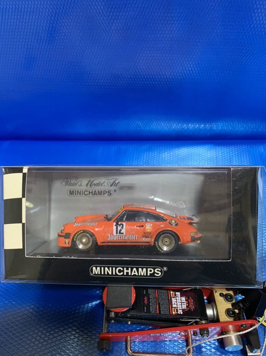 ミニチャンプス1／43ポルシエ934イェーガーマイスターADAC