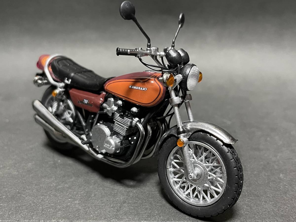 ヴィンテージバイクキット エフトイズ 1⁄24 FT60466 カワサキの1970