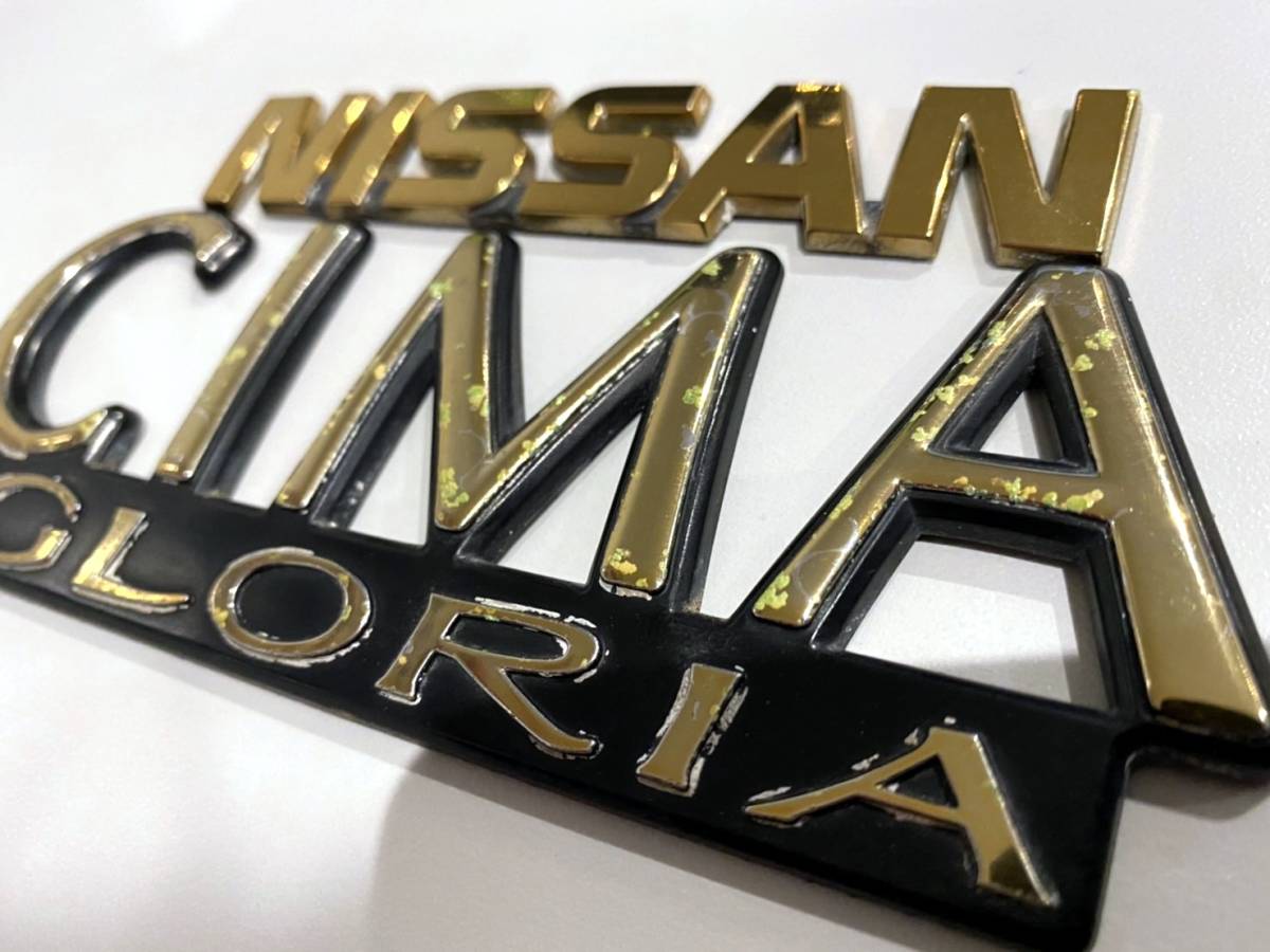 日産 Y31 シーマ グロリア 純正品 オプション ゴールド エンブレム