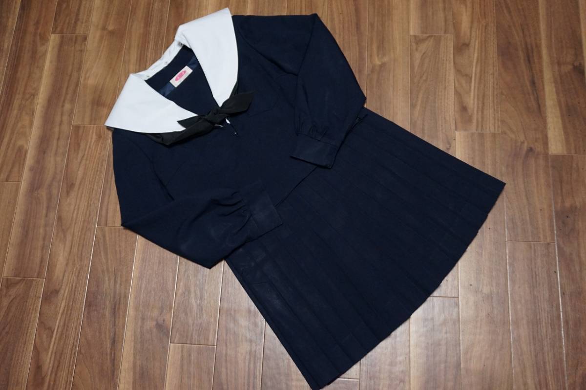 中高セーラー服 白襟カバー下襟白ライン2本上下 ウエスト64 丈62 冬服 長袖 女子 JK JC