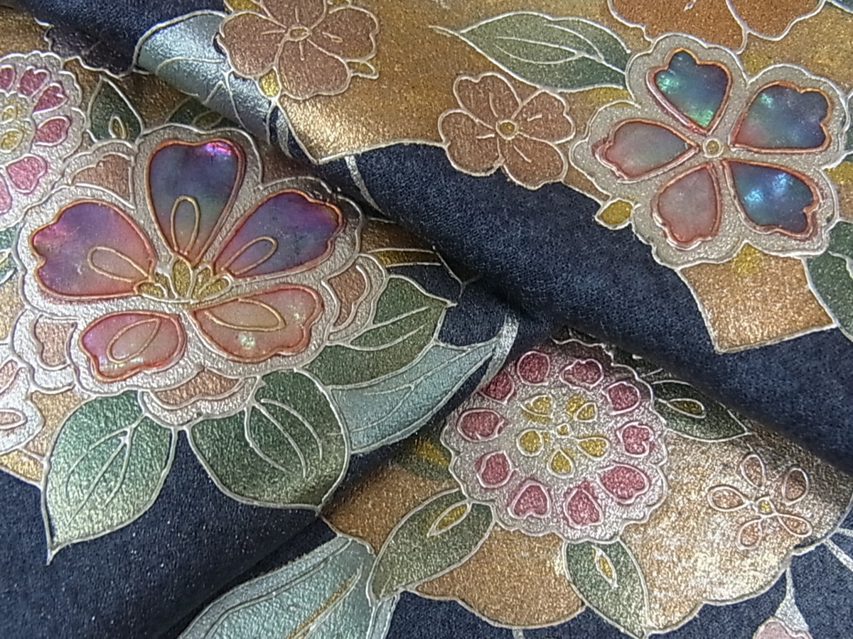 駒刺繍 金彩 正絹 暈し染め 三越扱い 着物屋こころ□訪問着