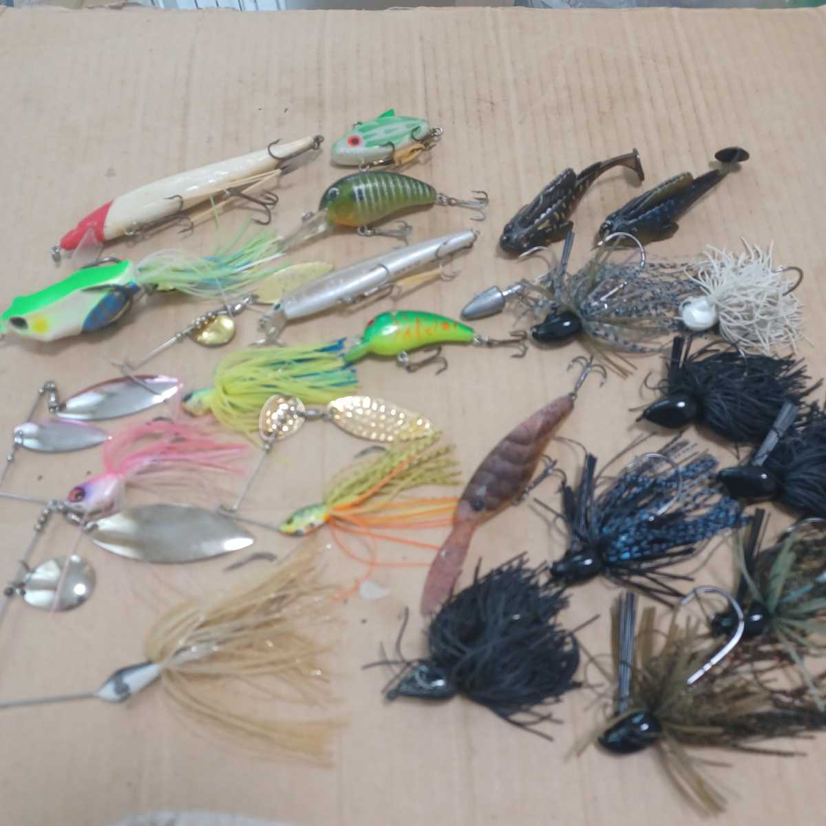 ルアーセット スピナーベイト ラバージグ クランク ミノー フロッグ スイムベイト ジャッカル メガバス セット 売買されたオークション情報 Yahooの商品情報をアーカイブ公開 オークファン Aucfan Com