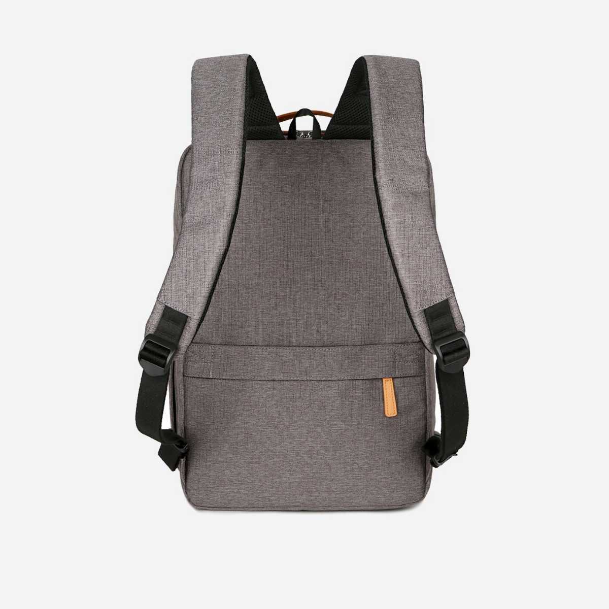 新品・未使用・未開封】Nordace Siena 軽量デイリーバックパック 