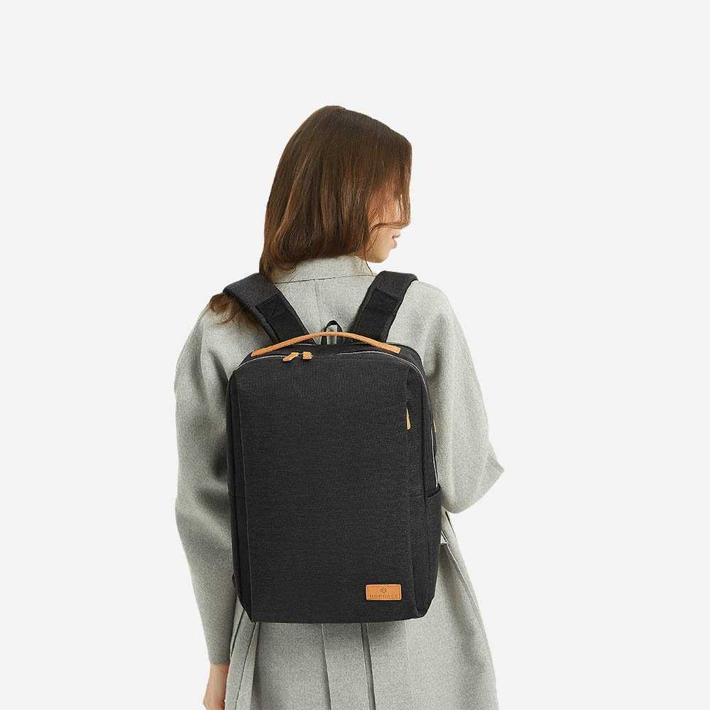 新品・未使用・未開封】Nordace Siena 軽量デイリーバックパック 