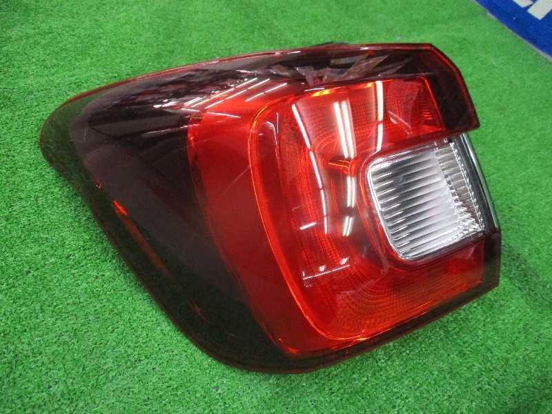 スバル レヴォーグ（VM4）純正テールレンズ 上尾 レヴォーグ 純正 VM4