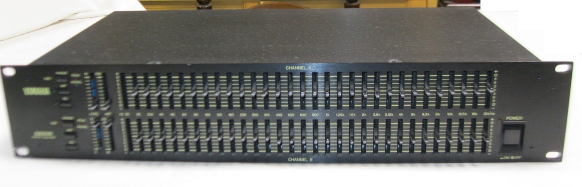 定番のイコライザー YAMAHA（ヤマハ）Q2031B 中古品 即決！