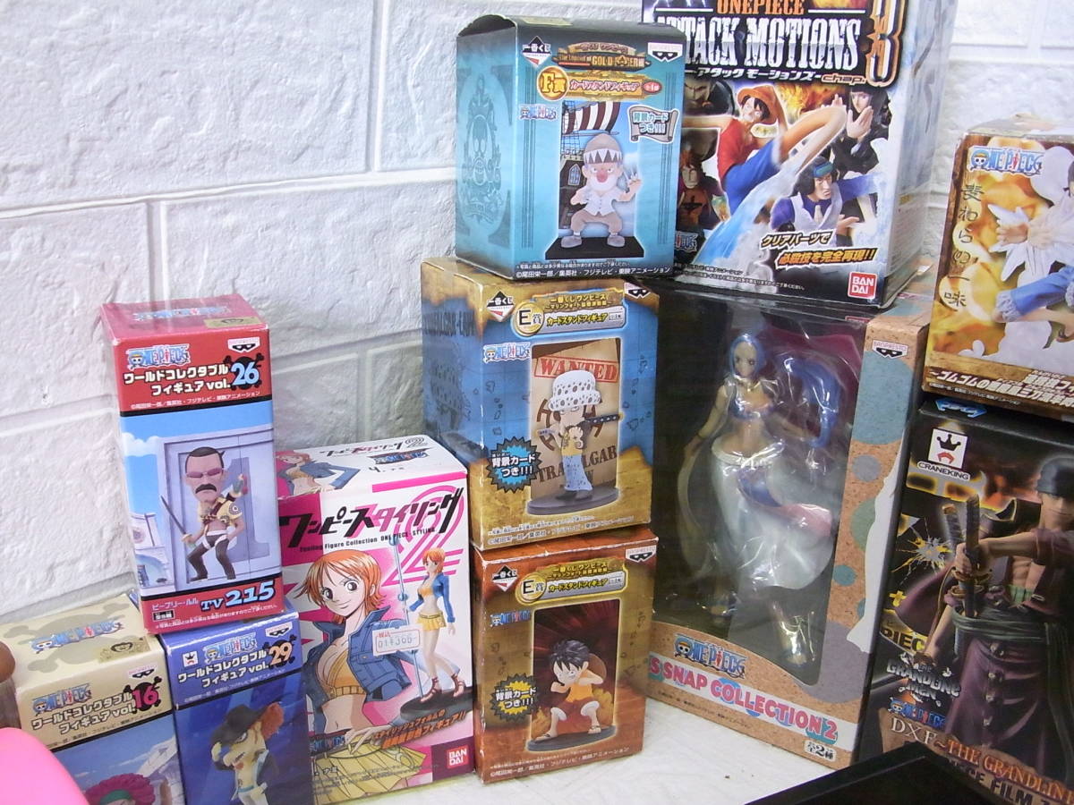 45 1円 ワンピース フィギュア 超大量 まとめて ルフィ ゾロ ミホーク ハンコック ジンベエ しらほし ビビ 麦わらの一味 他 One Piece 売買されたオークション情報 Yahooの商品情報をアーカイブ公開 オークファン Aucfan Com