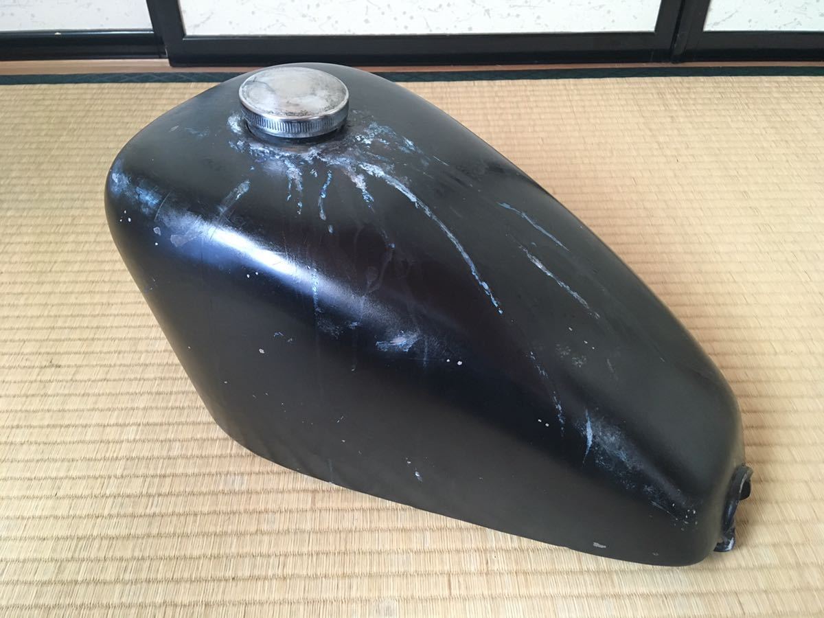 スポーツスター 燃料タンク スポタン アイアン ハーレー パン ナックル 
