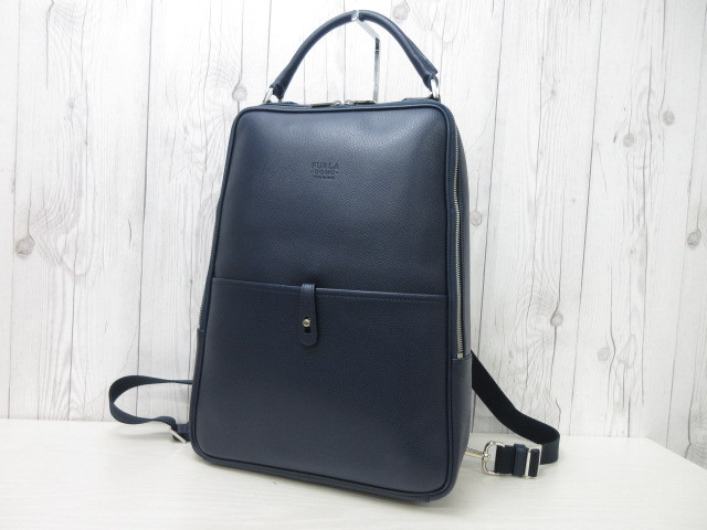 極美品 新品同様 FURLA フルラ UOMO バックパック リュックサック 