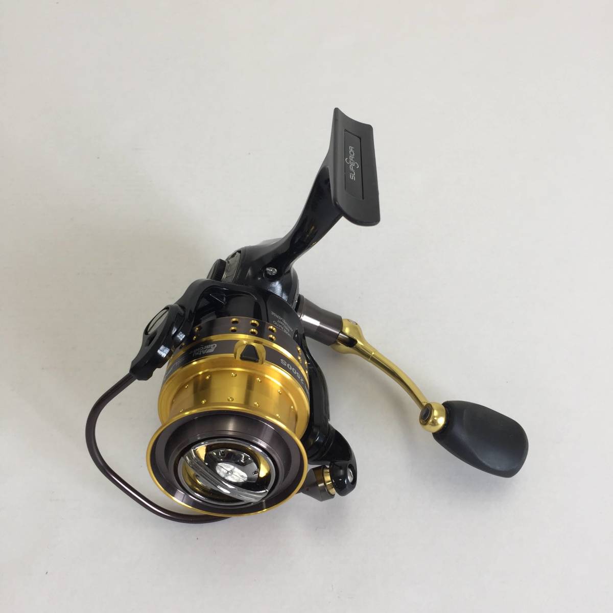 アブガルシア スーペリア 2500S スピニングリール ※本体のみ 【中古品