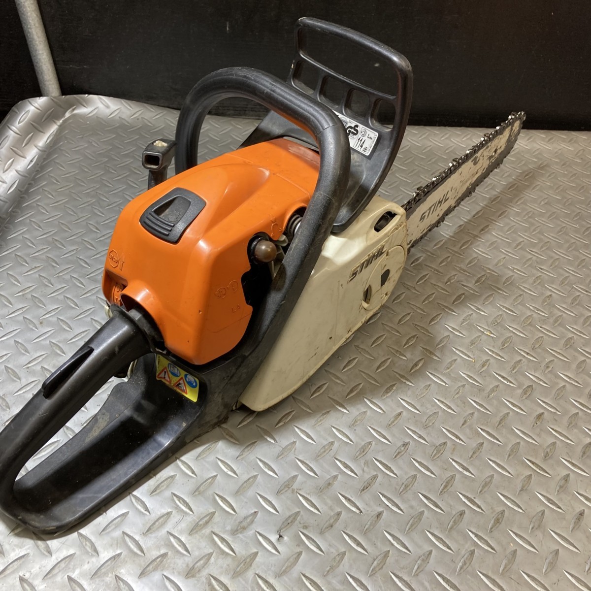 大得価，お買い得 ジャンク品 STIHL エンジンチェーンソー MS211C ガイドバー300㎜ 動作未確認 オイル漏れあり 格安出品(工具、DIY用品)｜売買されたオークション情報、yahooの商品情報をアーカイブ公開 - オークフ その他