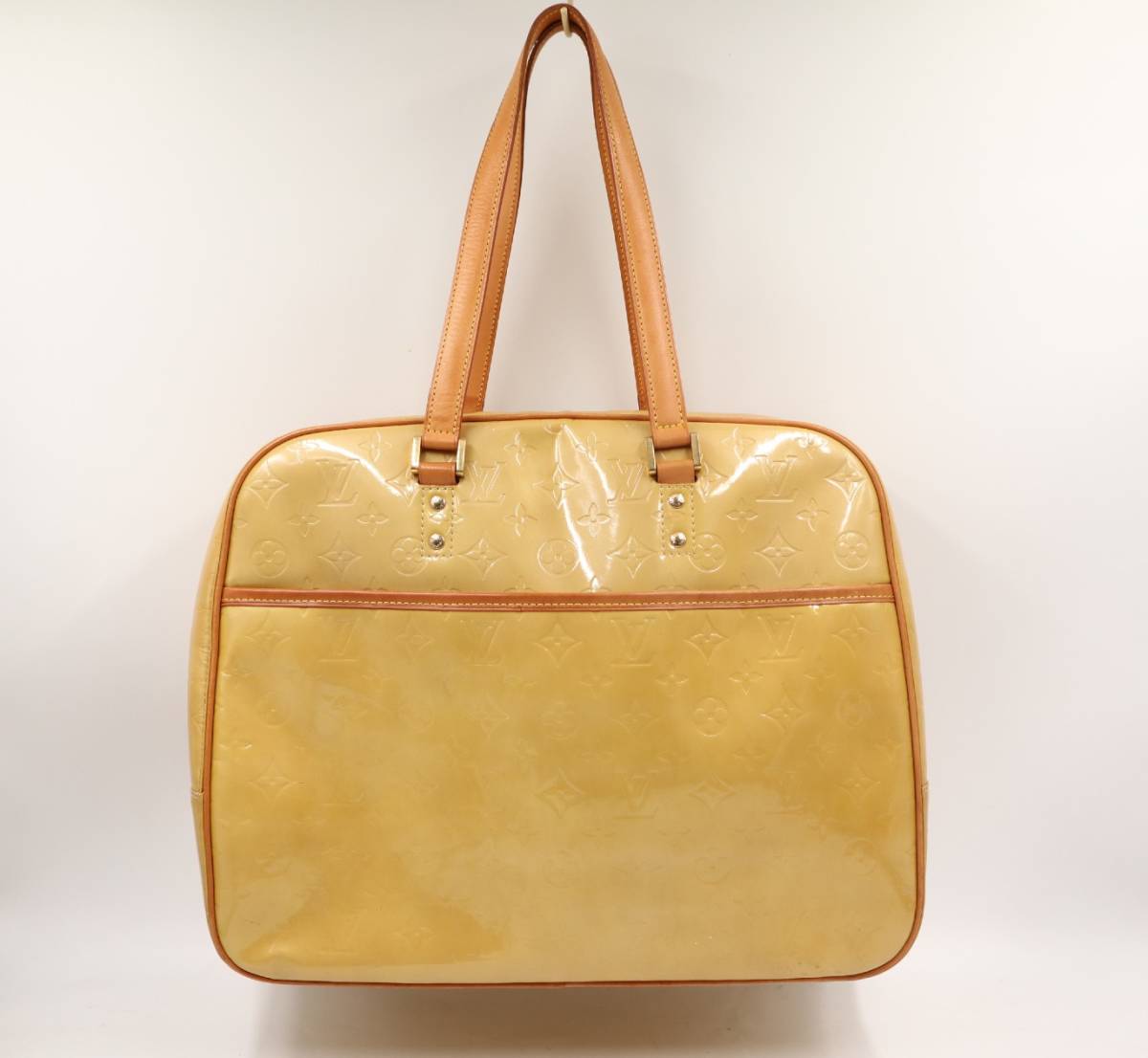 ☆LOUIS VUITTON ルイヴィトン M91139 モノグラム ヴェルニ サットン 