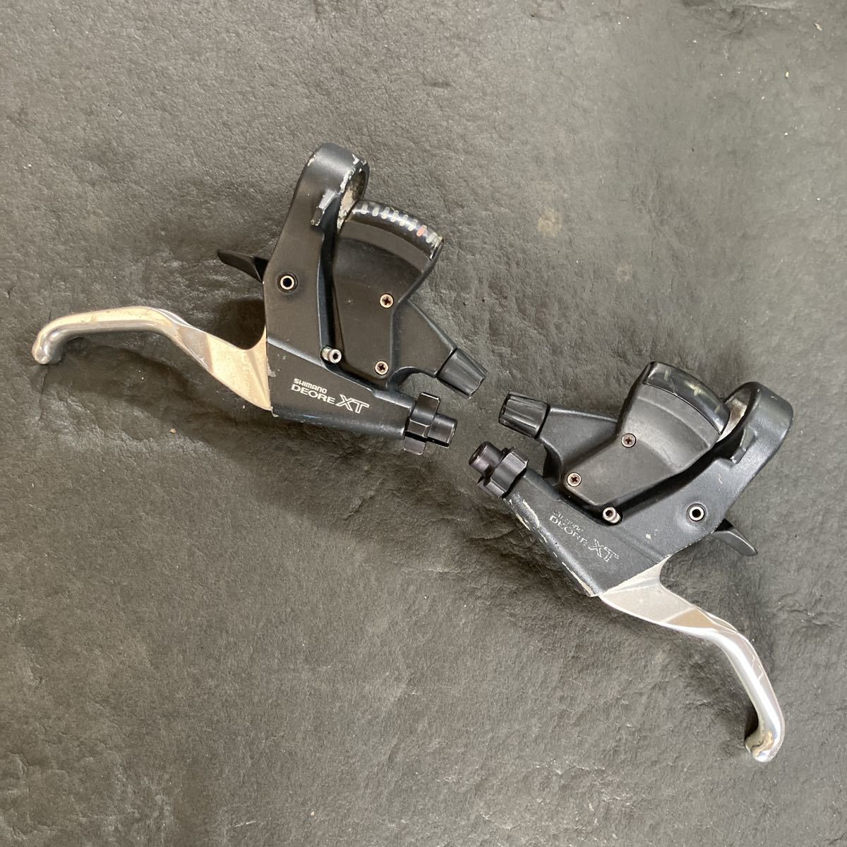 セール，正規品 SHIMANO DEORE XT ST-M739 8速(兼用タイプ)｜売買されたオークション情報、yahooの商品情報をアーカイブ公開 - オークファン 兼用タイプ