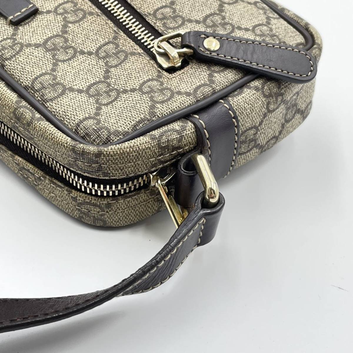 1円～【超極美品】GUCCI グッチ ショルダーバッグ ボディーバッグ GG柄 