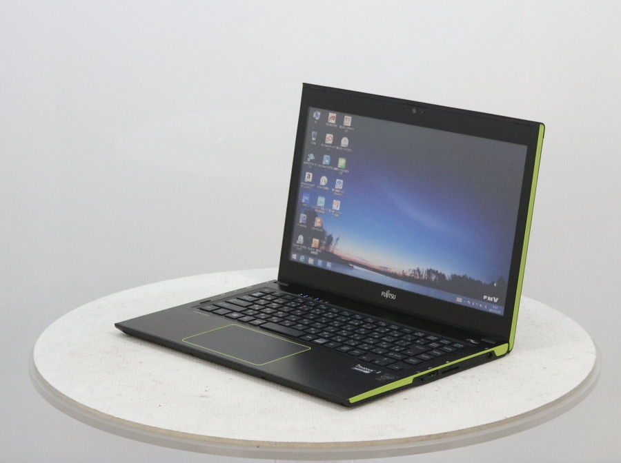 ジャンク!FUJITSU UH55/M○Core i7 4500U 1.8G 4G 500G LIFEBOOK