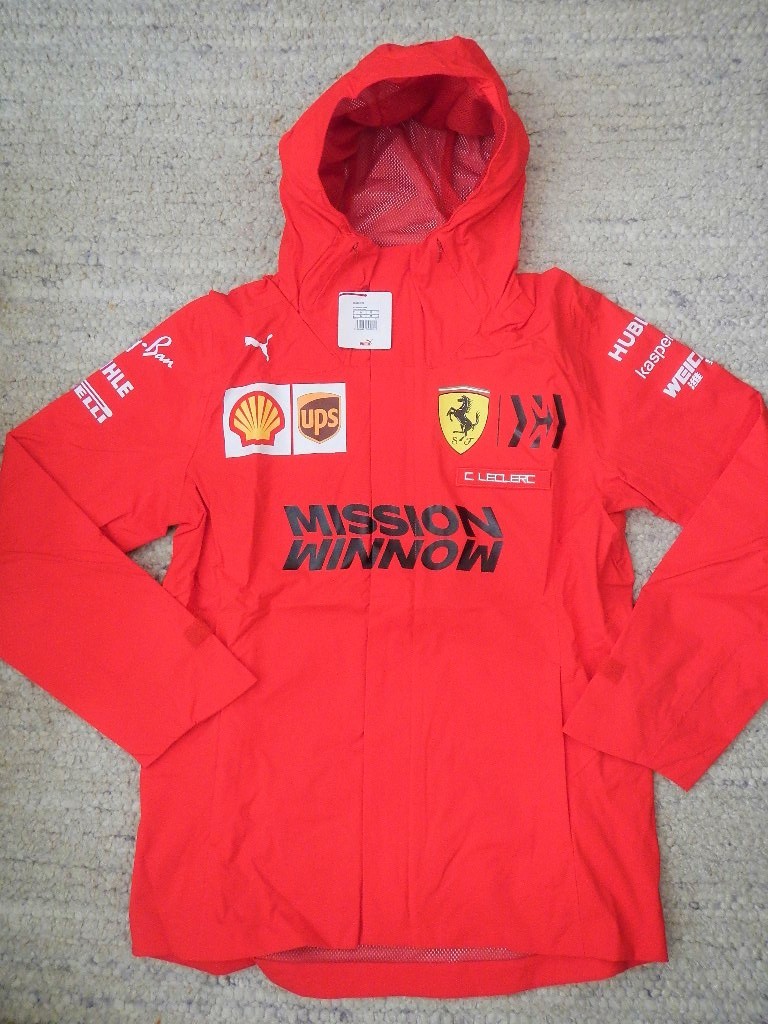 本物保証，品質保証 2020 フェラーリ F1 チーム支給品 ルクレール ネーム付 レインジャケット MISSION WINNOW Mサイズ MADE IN ITALY(F1)｜売買されたオークション情報、yahooの商品情報をアーカイブ公開 - オークファン F1