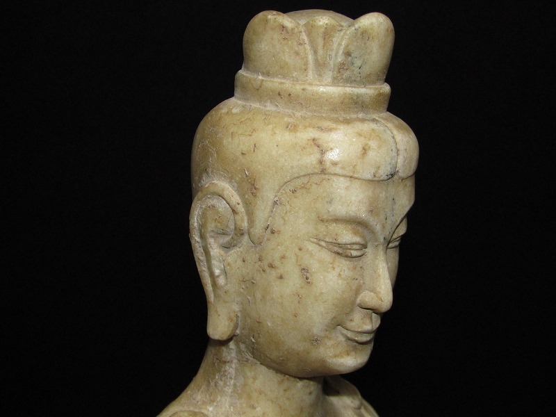 中国 北魏 白玉 彫刻 仏 観音菩薩像 高40cm 重8.1kg 石仏 古仏 仏教 古