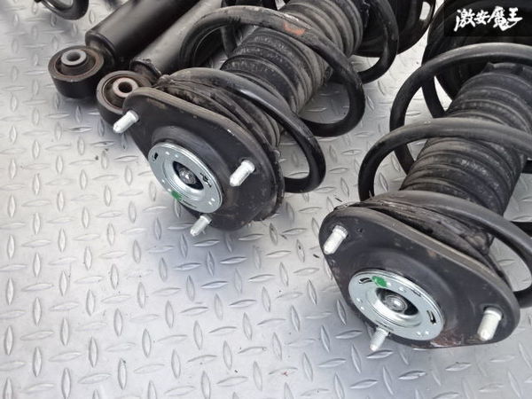 30系 アルファード/ヴェルファイアAGH30W 2WD 純正 サスキット トヨタ純正 AGH30W アルファード ヴェルファイア 2WD サスペンション