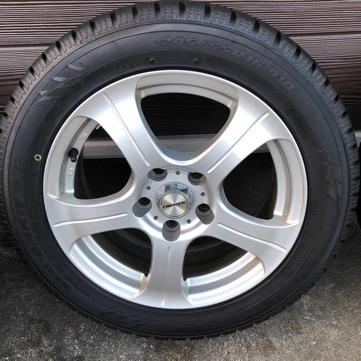 スタッドレスタイヤホイールセット 205 /55R16 4本 中古アルミホイール 