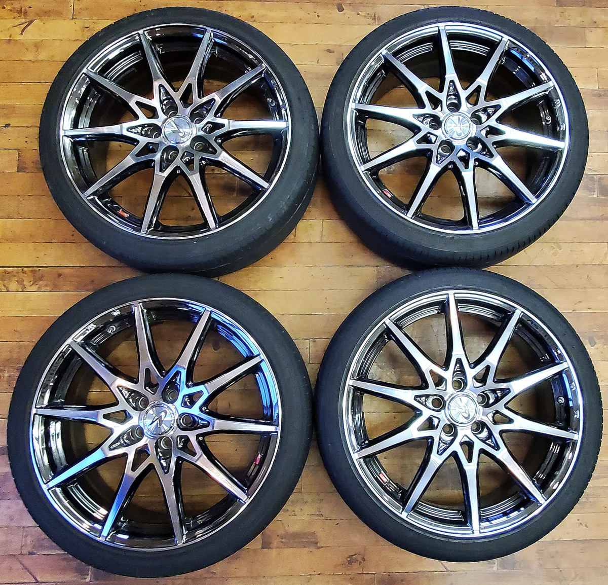 美品 WEDS/ウェッズ LEONIS/レオニス SV/エスブイ 18x7J +47 PCD100/5H 