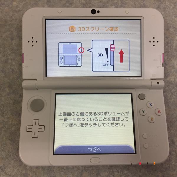 ☆充電器付き！Newニンテンドー3DS LL ピンク×ホワイト+ソフト6本  