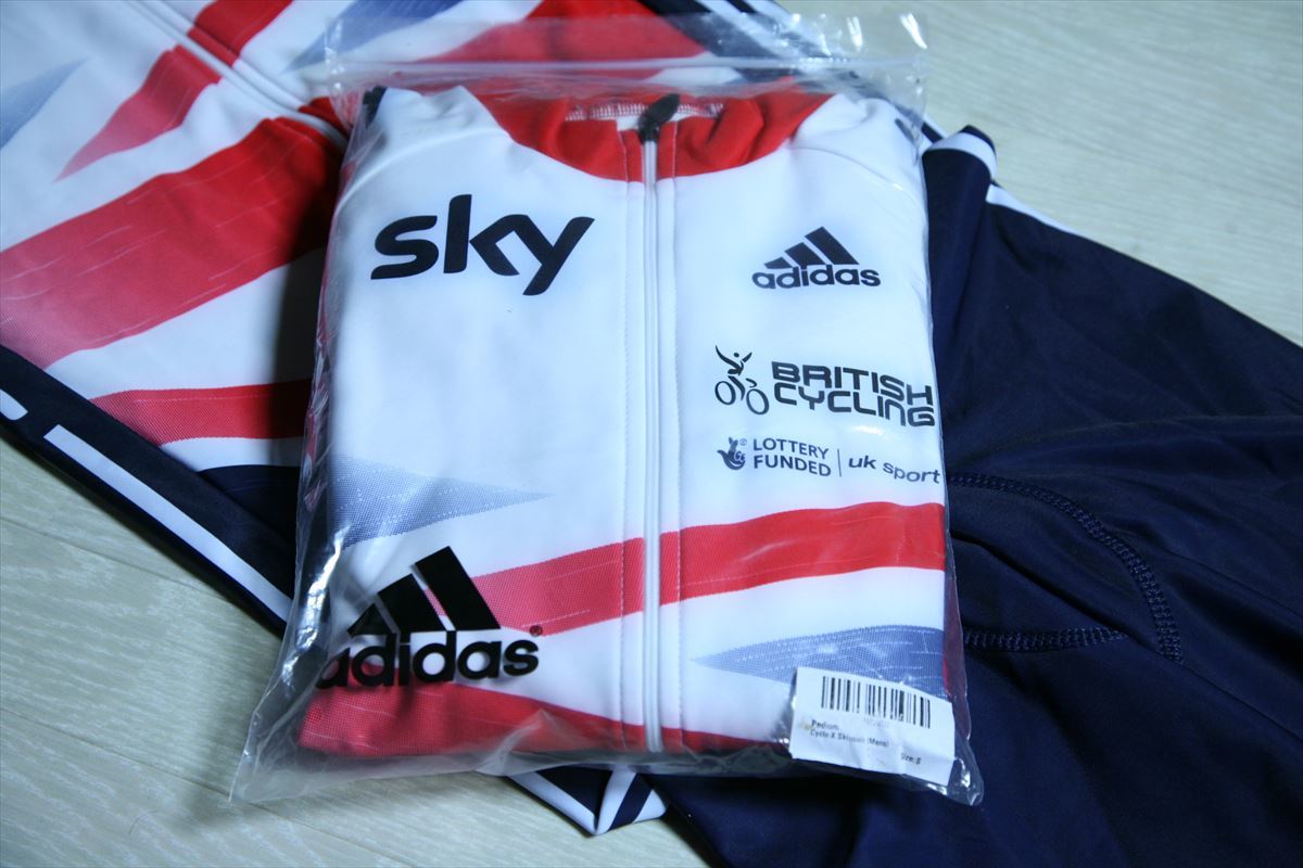 新品 未開封 元袋入り！adidasレーシング ワンピース サイクルジャージ 