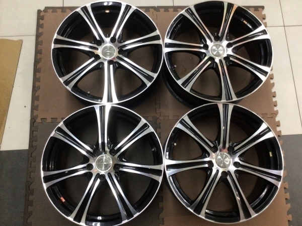 ☆WEDSレオニス18×7J+53 114.3/5Hノアヴォクシーエスクァイア