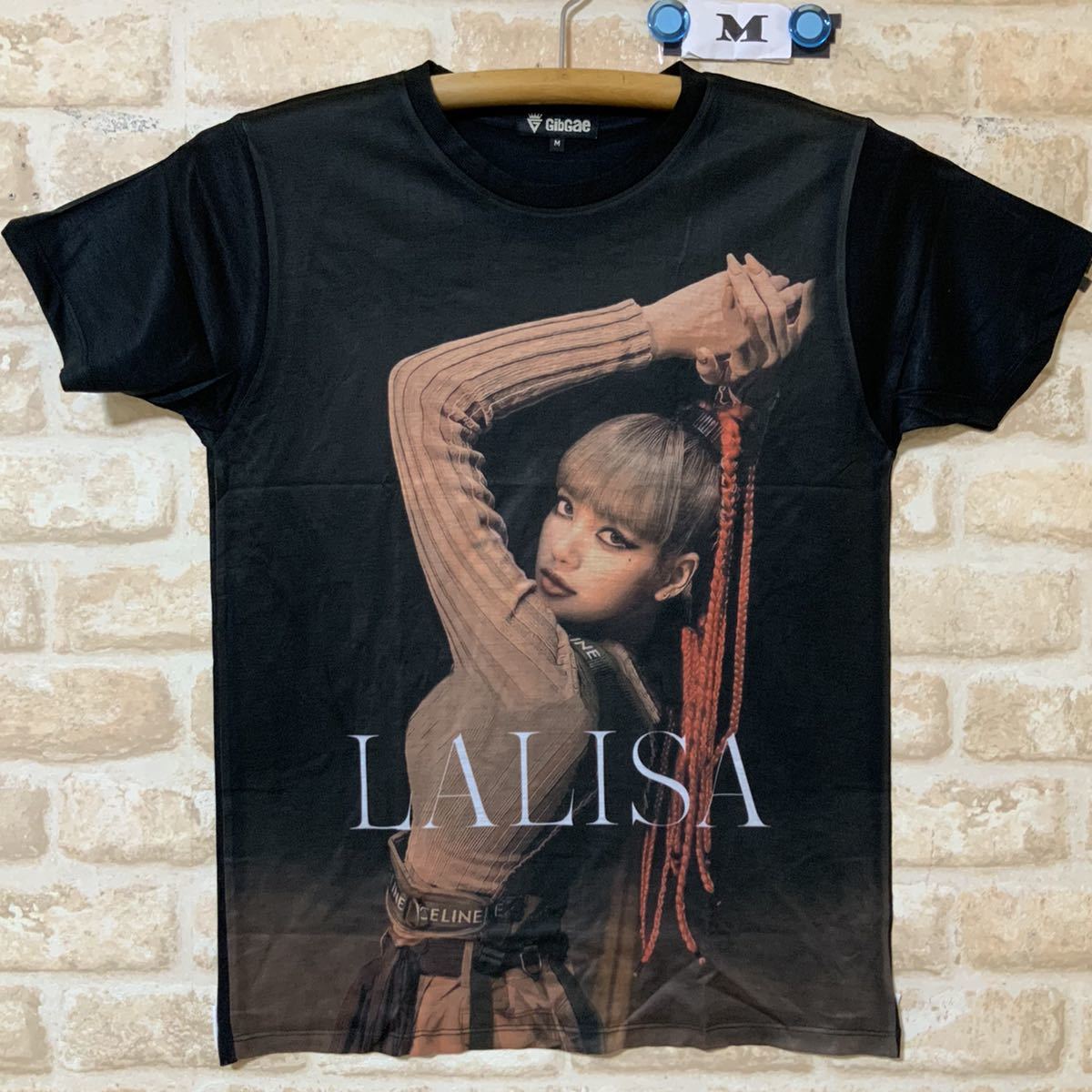 ブラックピンク LALISA リサ Tシャツ Mサイズ 管7011 BLACKPINK 