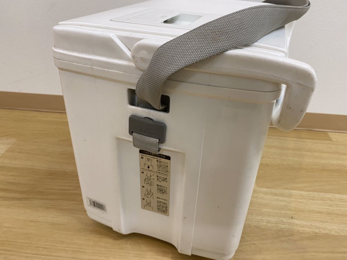 2143 ダイワ クーラーボックス Sxu 1800rx ホワイト 140サイズ 18l Daiwa クーラーbox 箱 ケース 海 川 釣り アジ メバル サバ 30l未満 売買されたオークション情報 Yahooの商品情報をアーカイブ公開 オークファン Aucfan Com