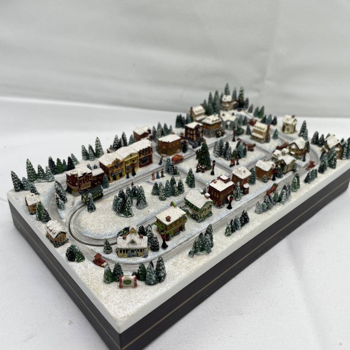 2025，新作登場 激レア トーマスキンケード メインストリート ジオラマ ライトアップ クリスマススノービレッジ thomas kinkade main street a145(その他)｜売買されたオークション情報、yahooの商品情報をアーカイ その他